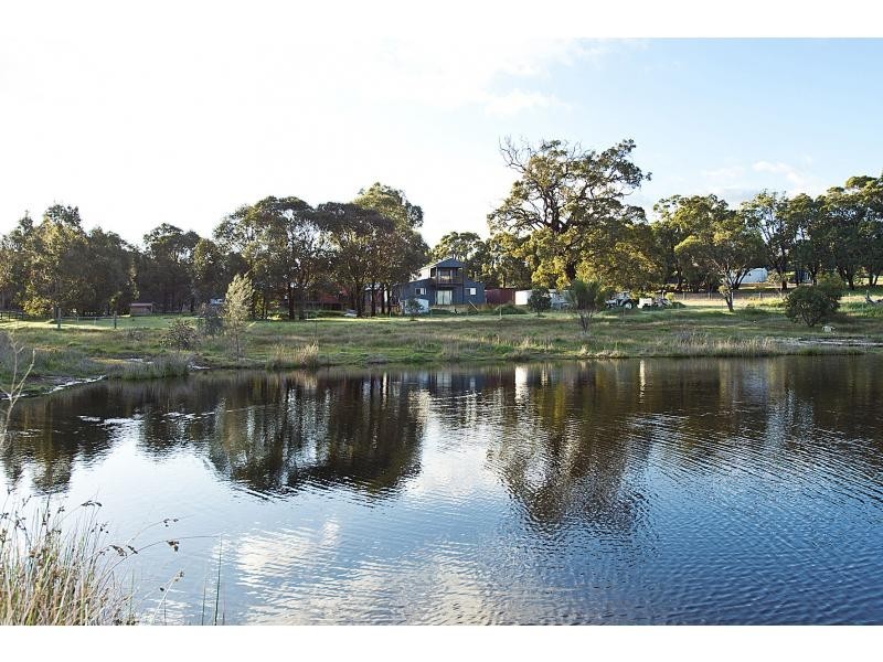 4 Kintyre Rise, Bullsbrook WA 6084