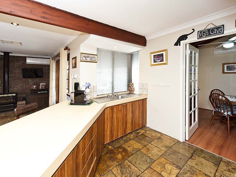 26 Gumnut Crescent, Safety Bay WA 6169