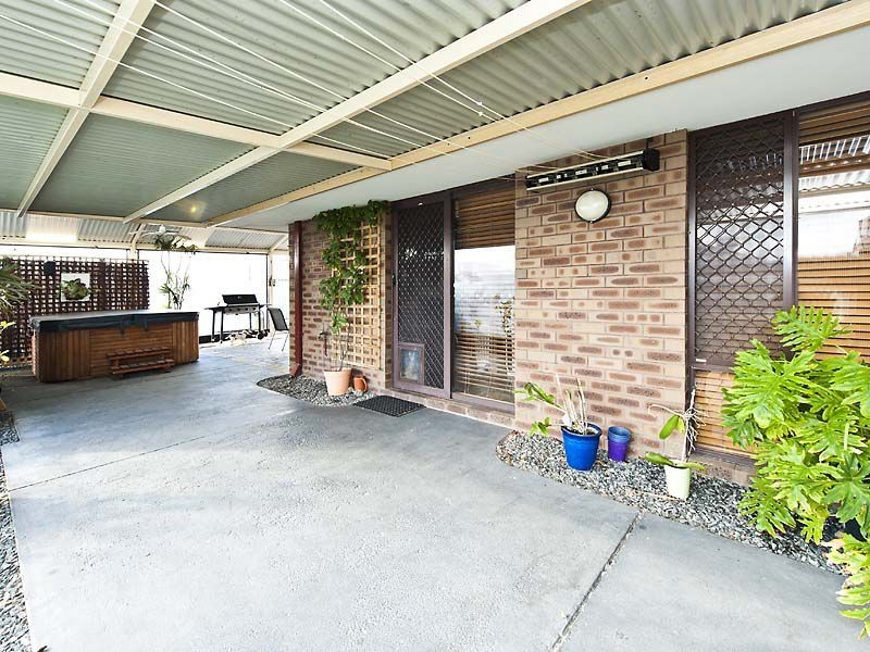 26 Gumnut Crescent, Safety Bay WA 6169