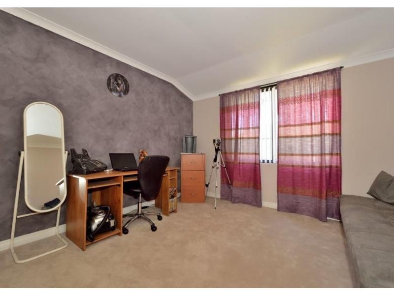 38 Zaragoza Drive, Port Kennedy WA 6172