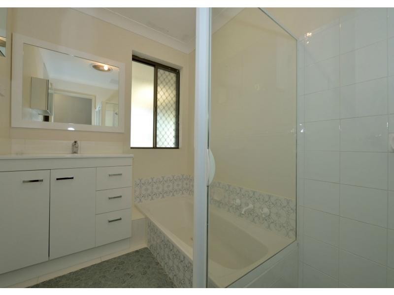 26 Caribbean Drive, Safety Bay WA 6169