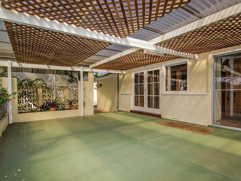 33 Harrison Street, Rockingham WA 6168