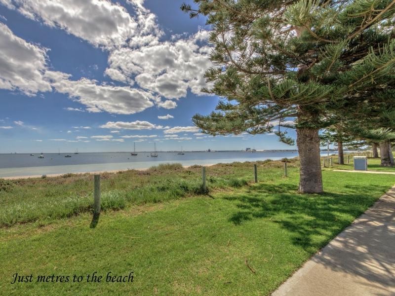 3/12 Hymus Street, Rockingham WA 6168