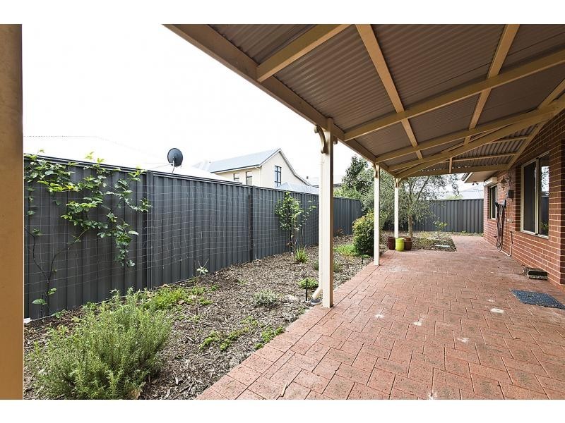 40 Wexcombe Way, Aveley WA 6069