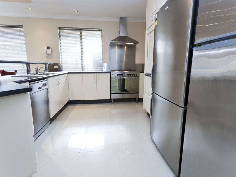 22 Bramdean Crescent, Canning Vale WA 6155