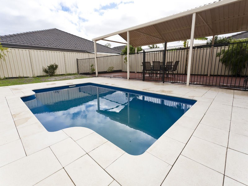22 Bramdean Crescent, Canning Vale WA 6155