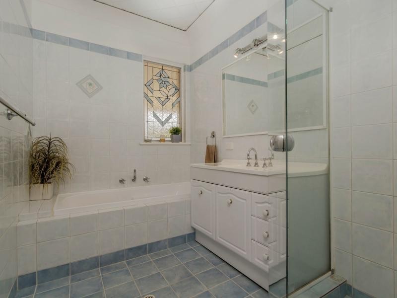 6 Langley Street, Rockingham WA 6168