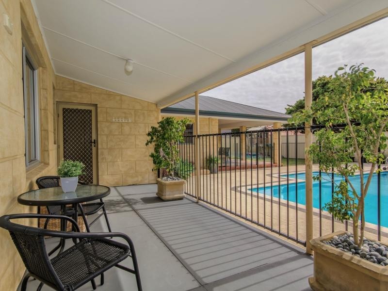 6 Langley Street, Rockingham WA 6168
