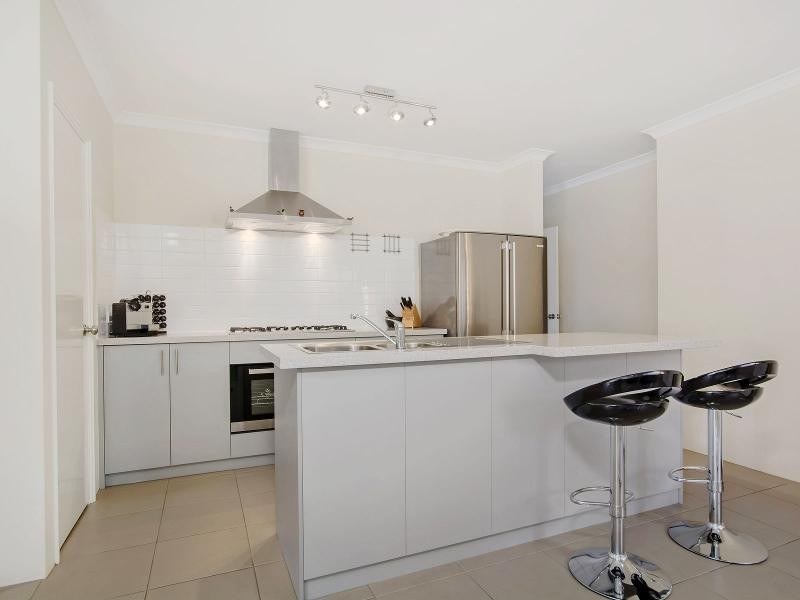 124B Parkin Street, Rockingham WA 6168