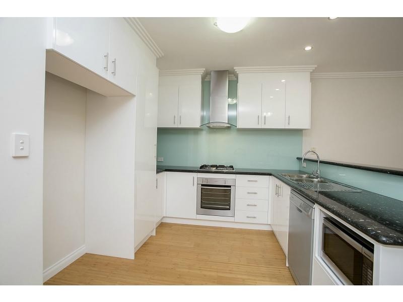 147B Ravenswood Drive, Westminster WA 6061