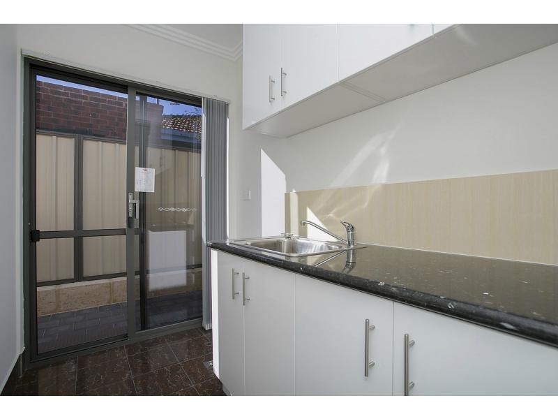 147B Ravenswood Drive, Westminster WA 6061