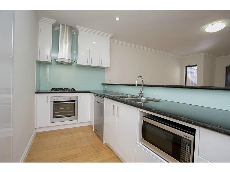 147C Ravenswood Drive, Westminster WA 6061