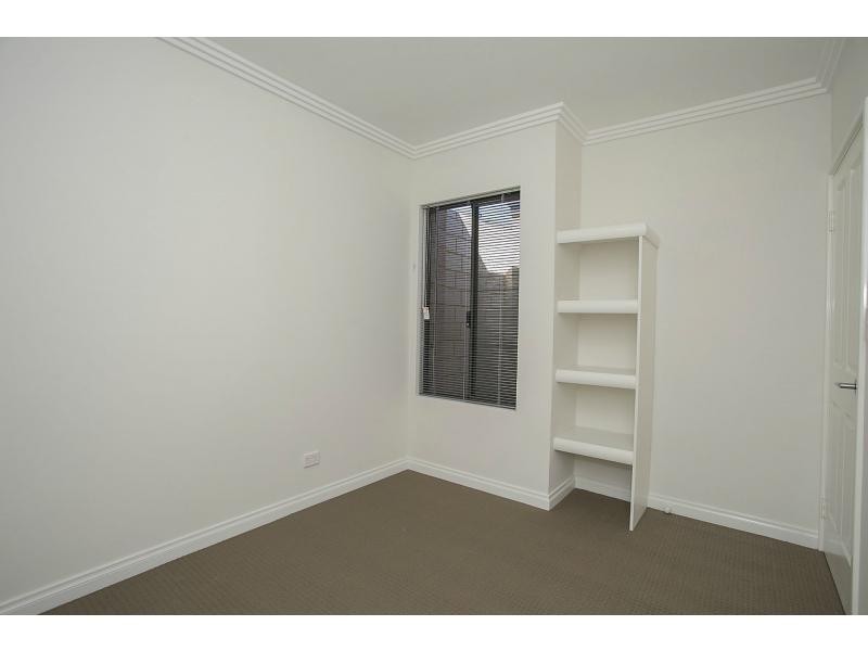 147C Ravenswood Drive, Westminster WA 6061