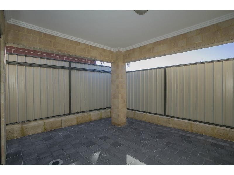 147C Ravenswood Drive, Westminster WA 6061