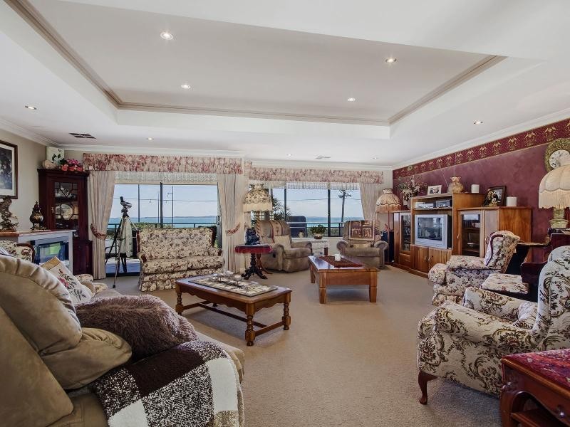 175 Rockingham Beach Road, Rockingham WA 6168