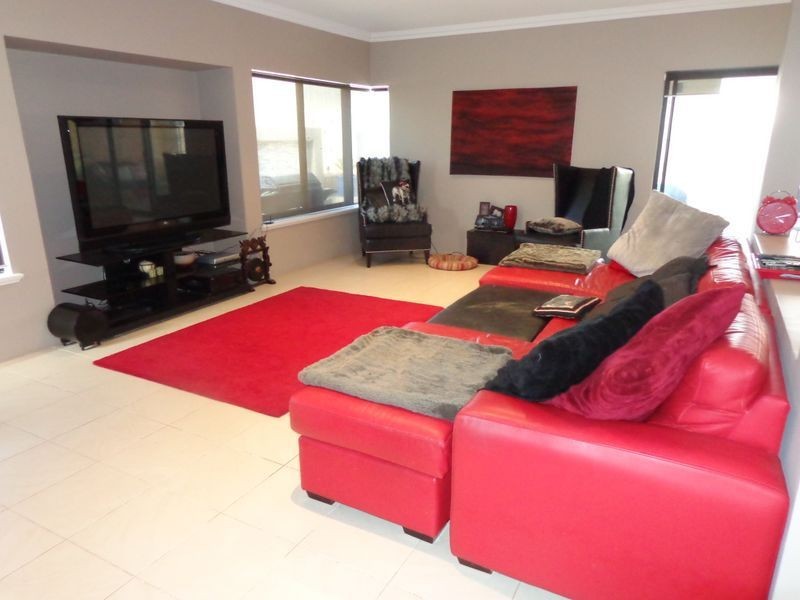 7 Tamar Break, Madora Bay WA 6210