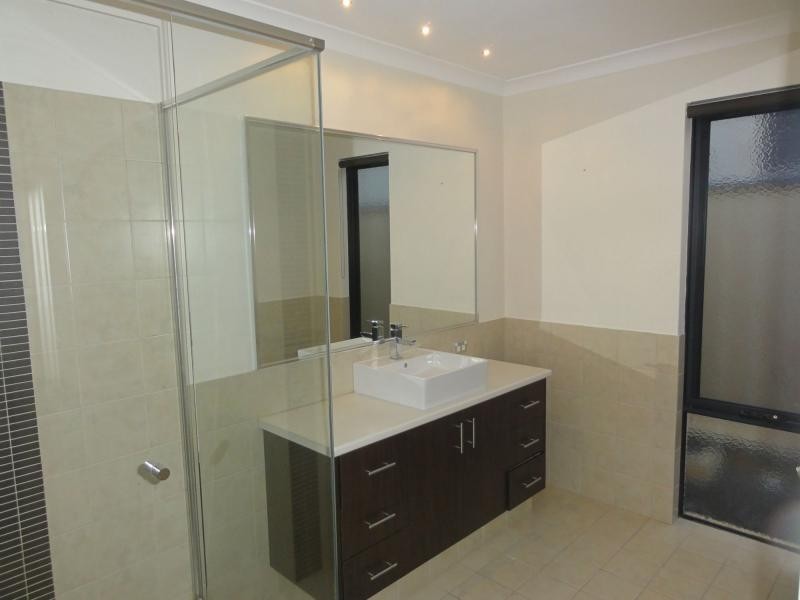 7 Tamar Break, Madora Bay WA 6210