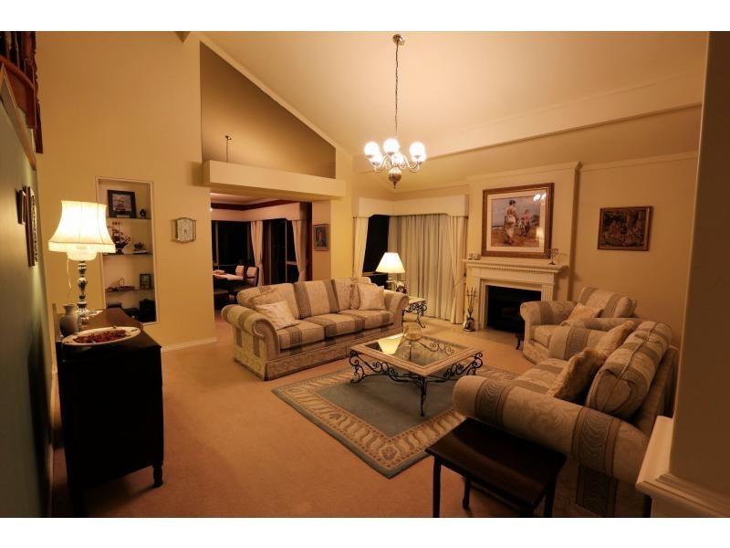 29 Neesham Street, Booragoon WA 6154