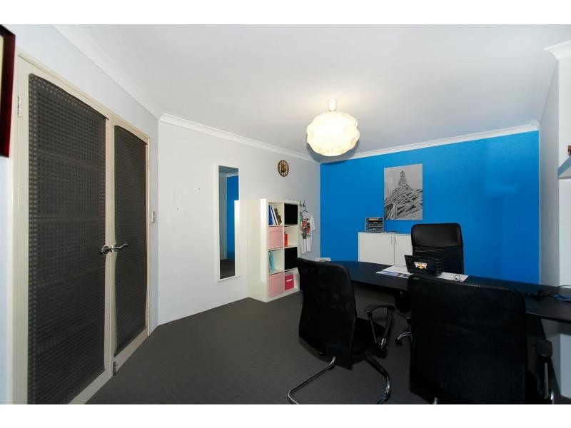 17 Pipe Lily Drive, High Wycombe WA 6057