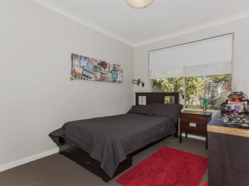 9 Benalla Place, Rockingham WA 6168