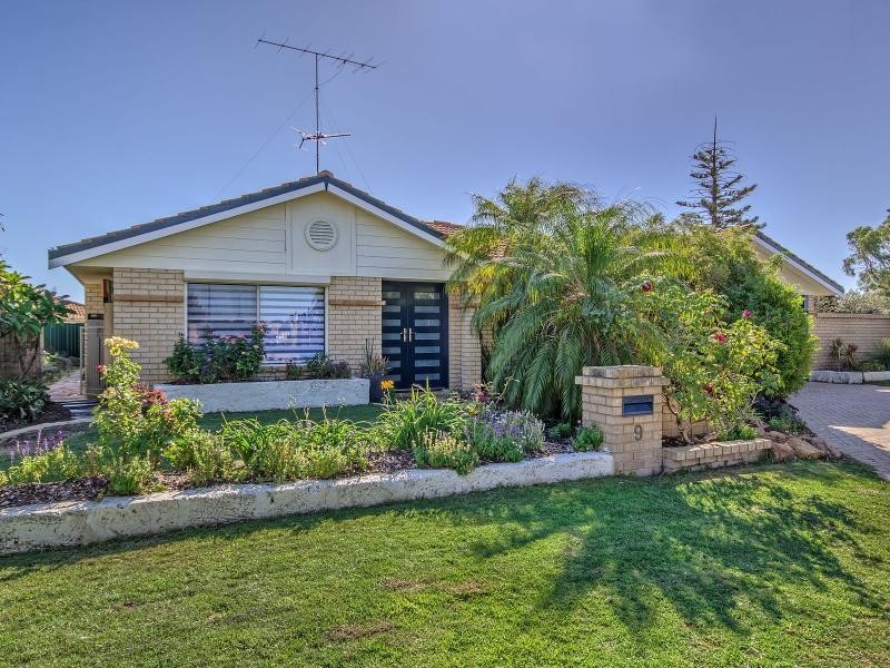 9 Benalla Place, Rockingham WA 6168
