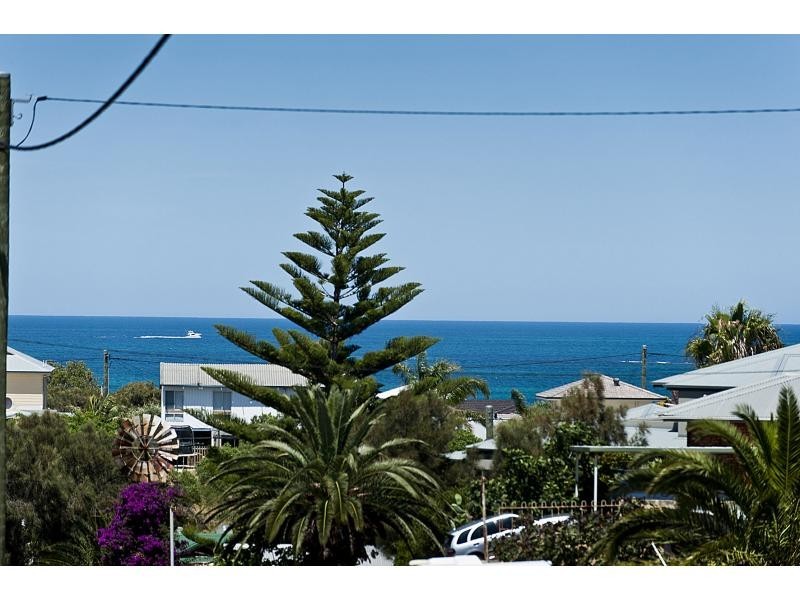 8 Cameron Street, Quinns Rocks WA 6030