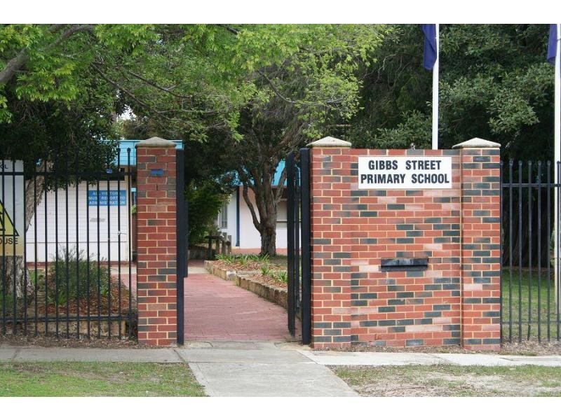 2/58 Gibbs Street, East Cannington WA 6107