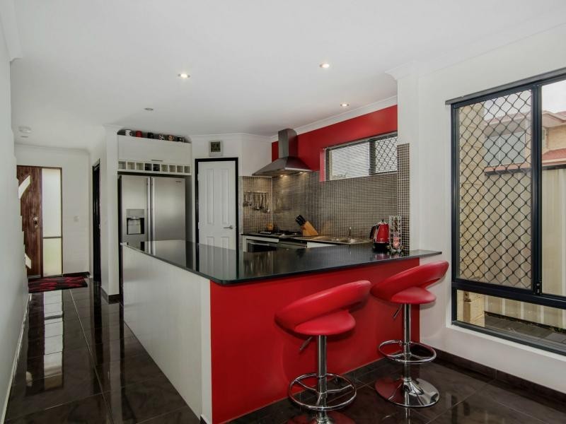 25A Bell Street, Rockingham WA 6168