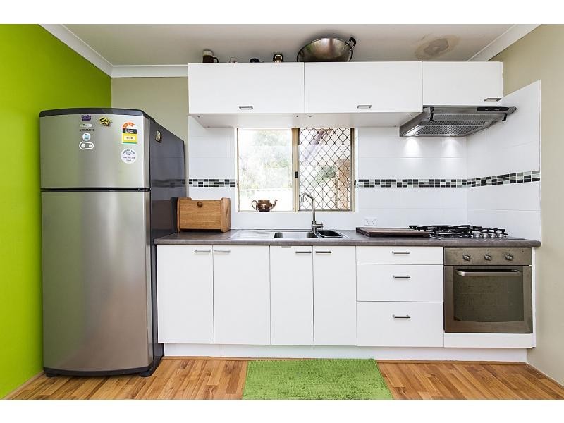 24A Legend Place, Cooloongup WA 6168