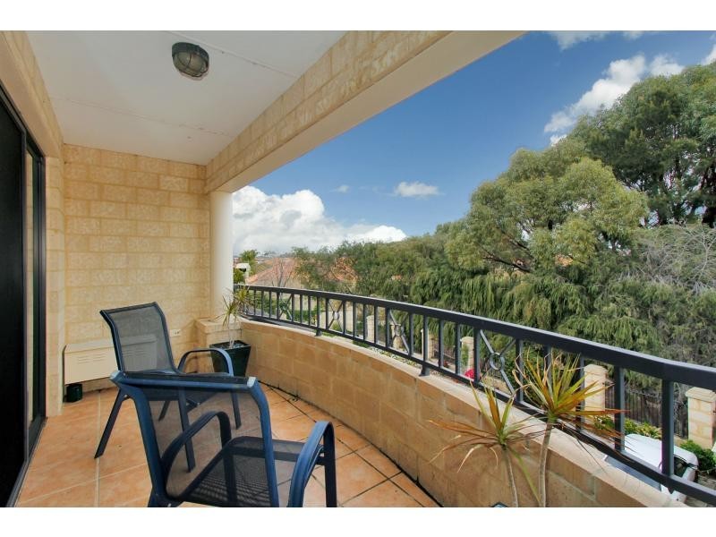 3/35 Waterston Gardens, Hillarys WA 6025