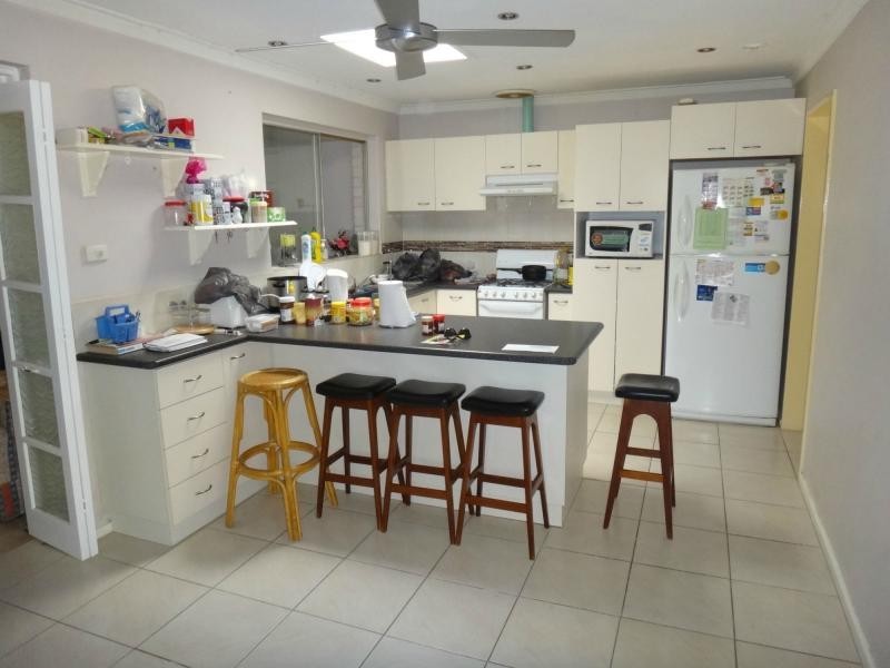 15 Clovertree Street, Maddington WA 6109