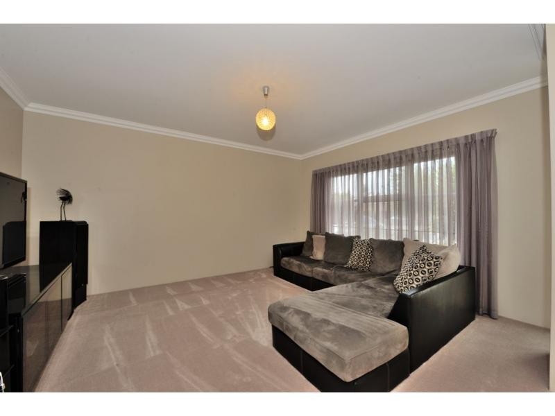 19 Fifth Avenue, Shoalwater WA 6169