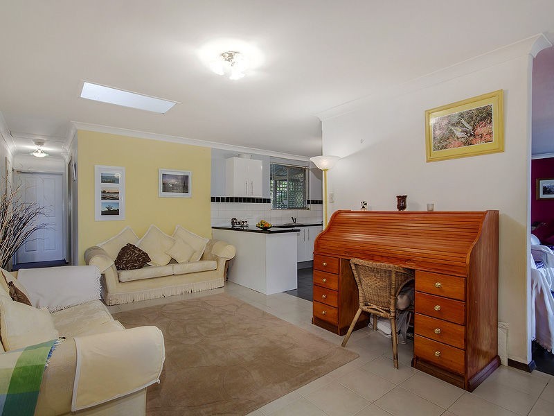 20 Quindalup Court, Hillman WA 6168