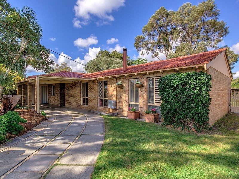 20 Quindalup Court, Hillman WA 6168