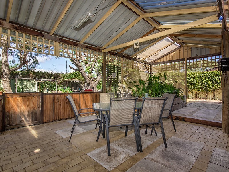 20 Quindalup Court, Hillman WA 6168