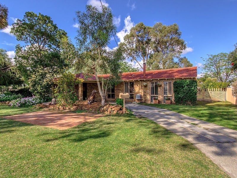 20 Quindalup Court, Hillman WA 6168