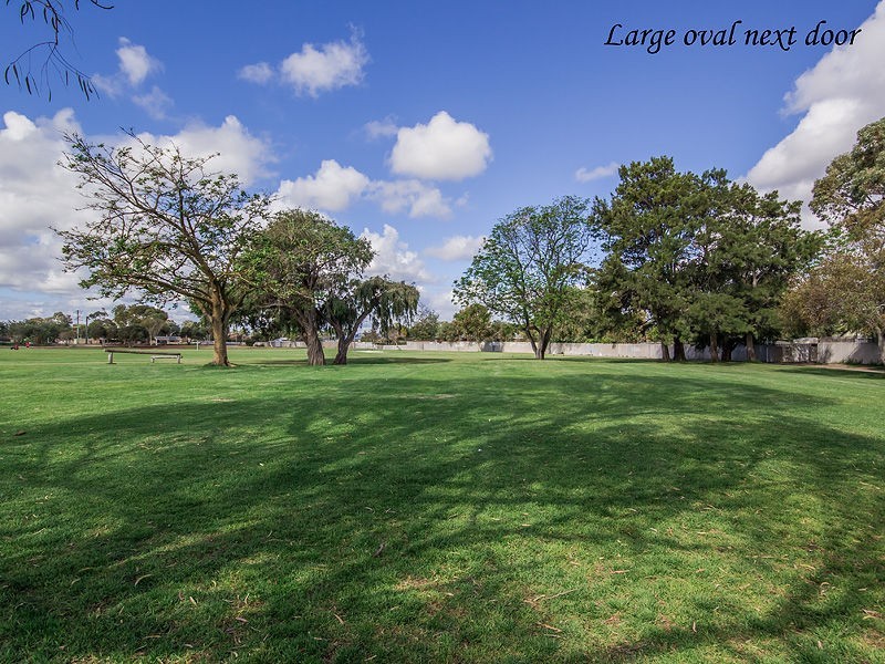 20 Quindalup Court, Hillman WA 6168