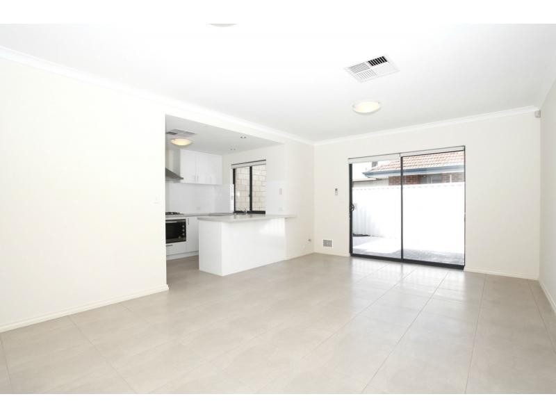 12 Tuckfield Way, Nollamara WA 6061