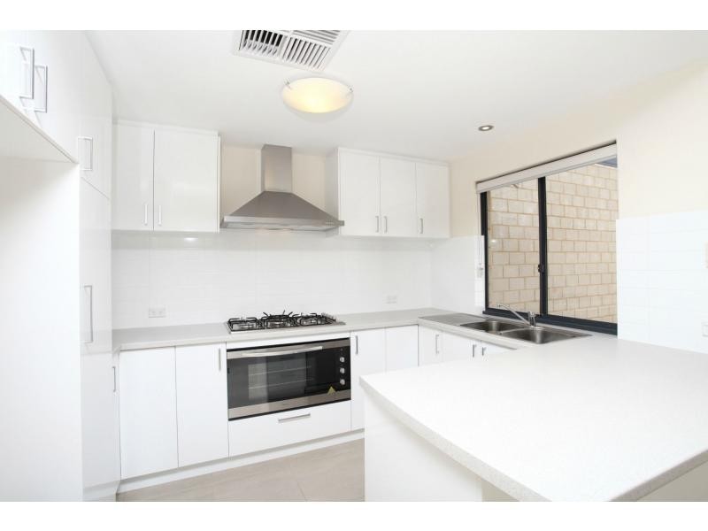 12 Tuckfield Way, Nollamara WA 6061