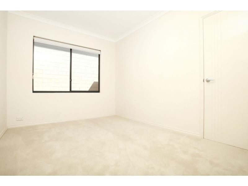 12 Tuckfield Way, Nollamara WA 6061