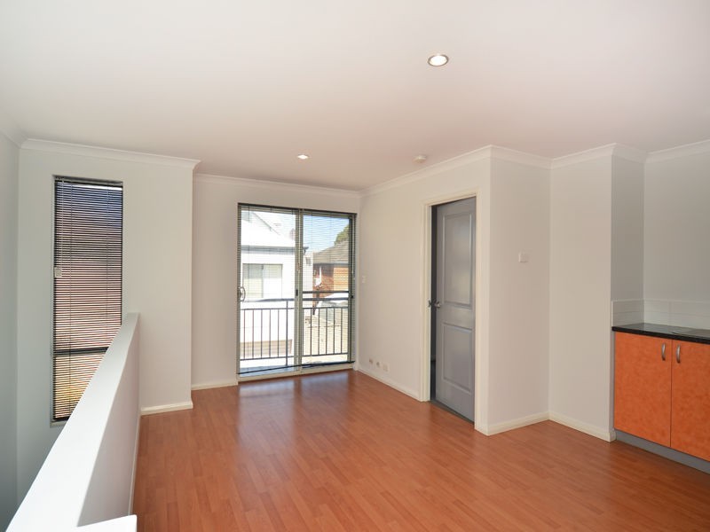 7 Hammersmith Court, Joondalup WA 6027