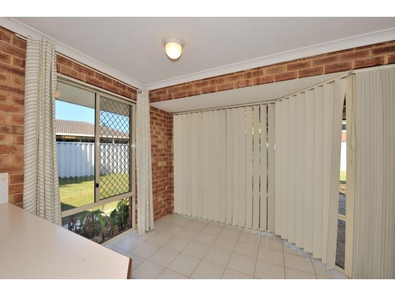 32 Monterey Crescent, Warnbro WA 6169