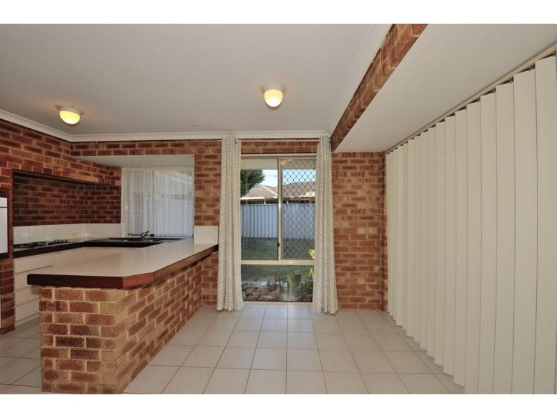 32 Monterey Crescent, Warnbro WA 6169