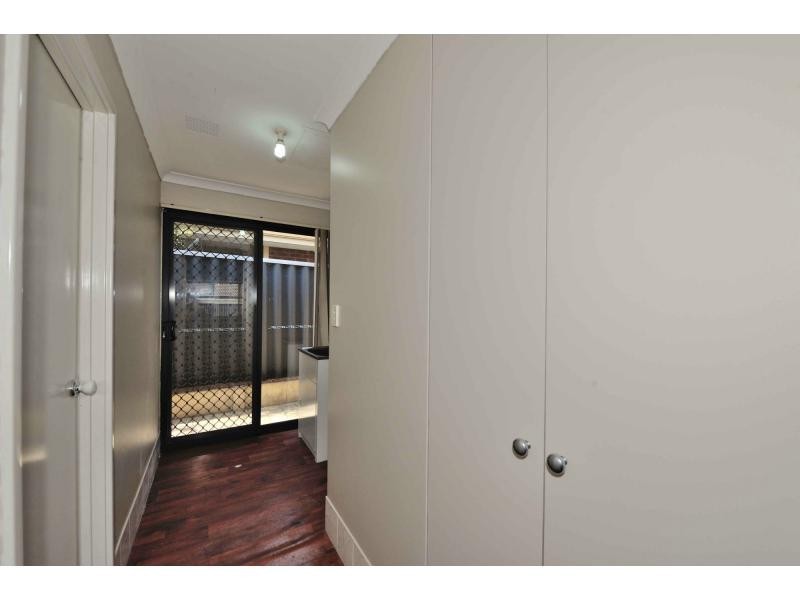 32 Jobson Loop, Brookdale WA 6112