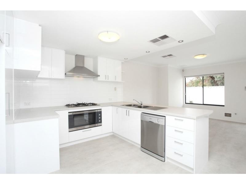 14 Tuckfield Way, Nollamara WA 6061