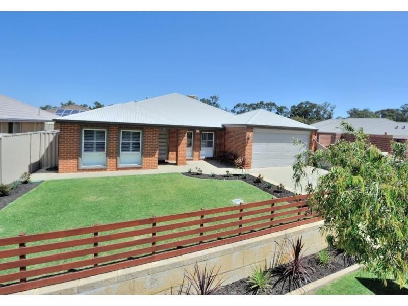 14 Palomino Parade, Baldivis WA 6171