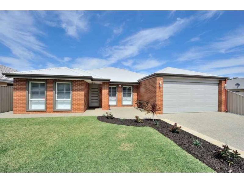14 Palomino Parade, Baldivis WA 6171