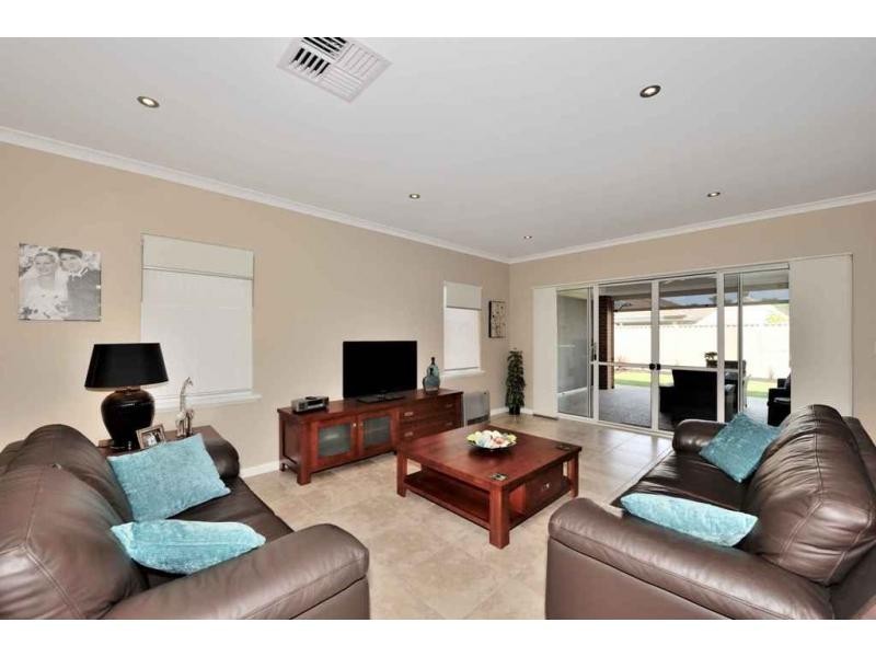 14 Palomino Parade, Baldivis WA 6171