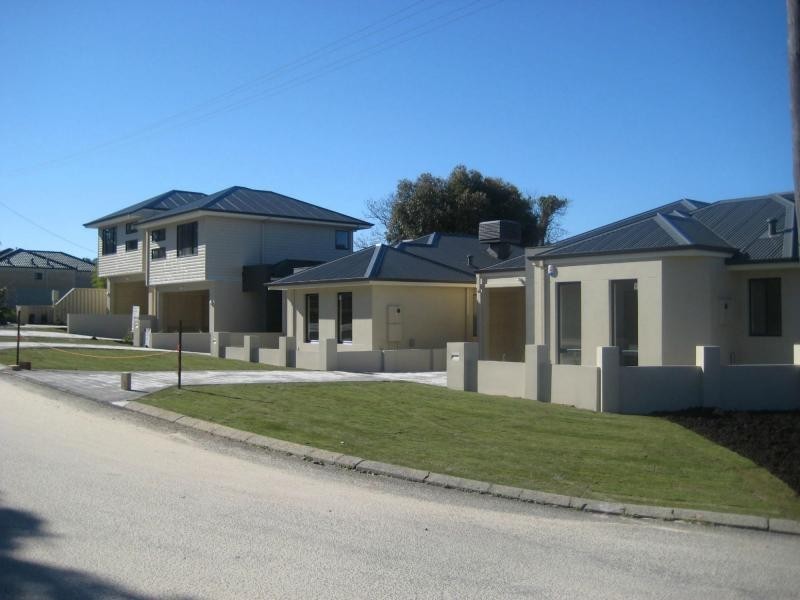 16 Tuckfield Way, Nollamara WA 6061