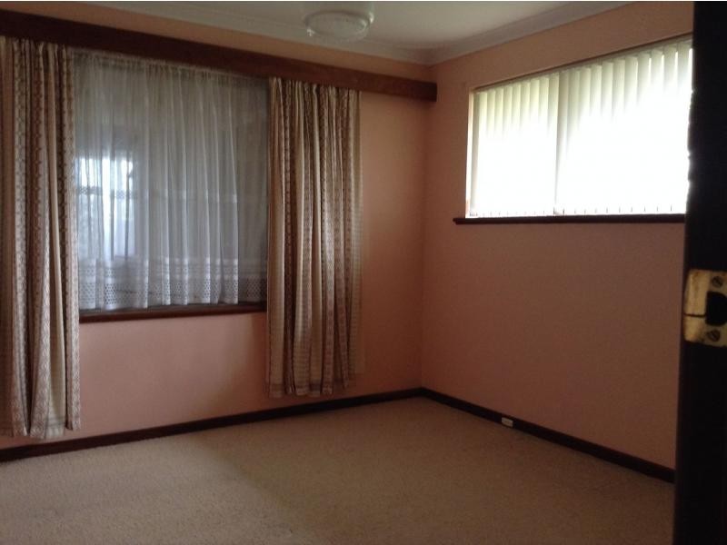 3 Ollis Street, Safety Bay WA 6169